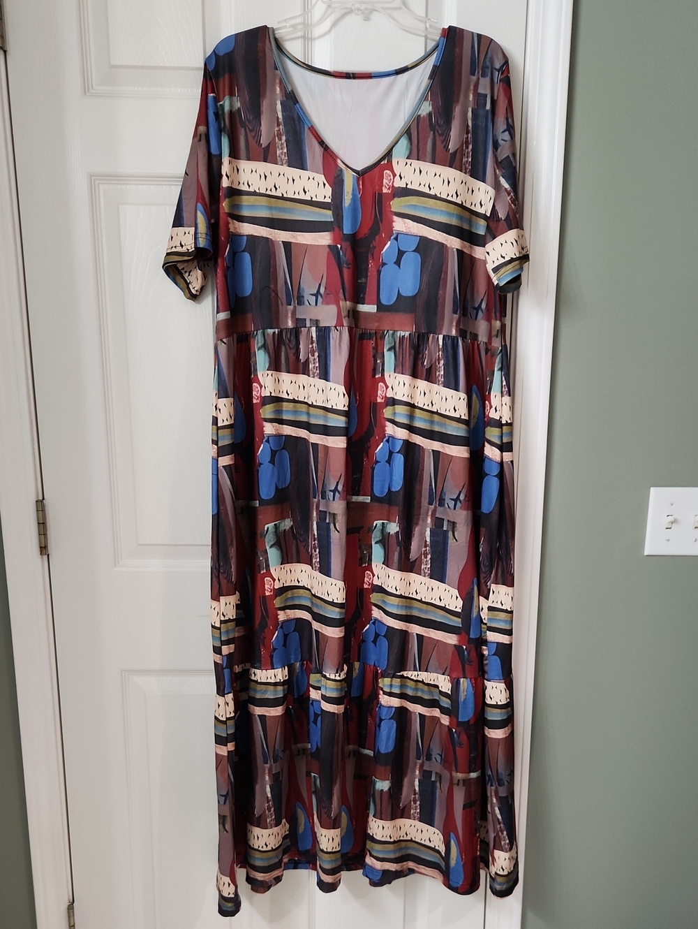 Boho Abstract Tiered Maxi Dress in Multicolor